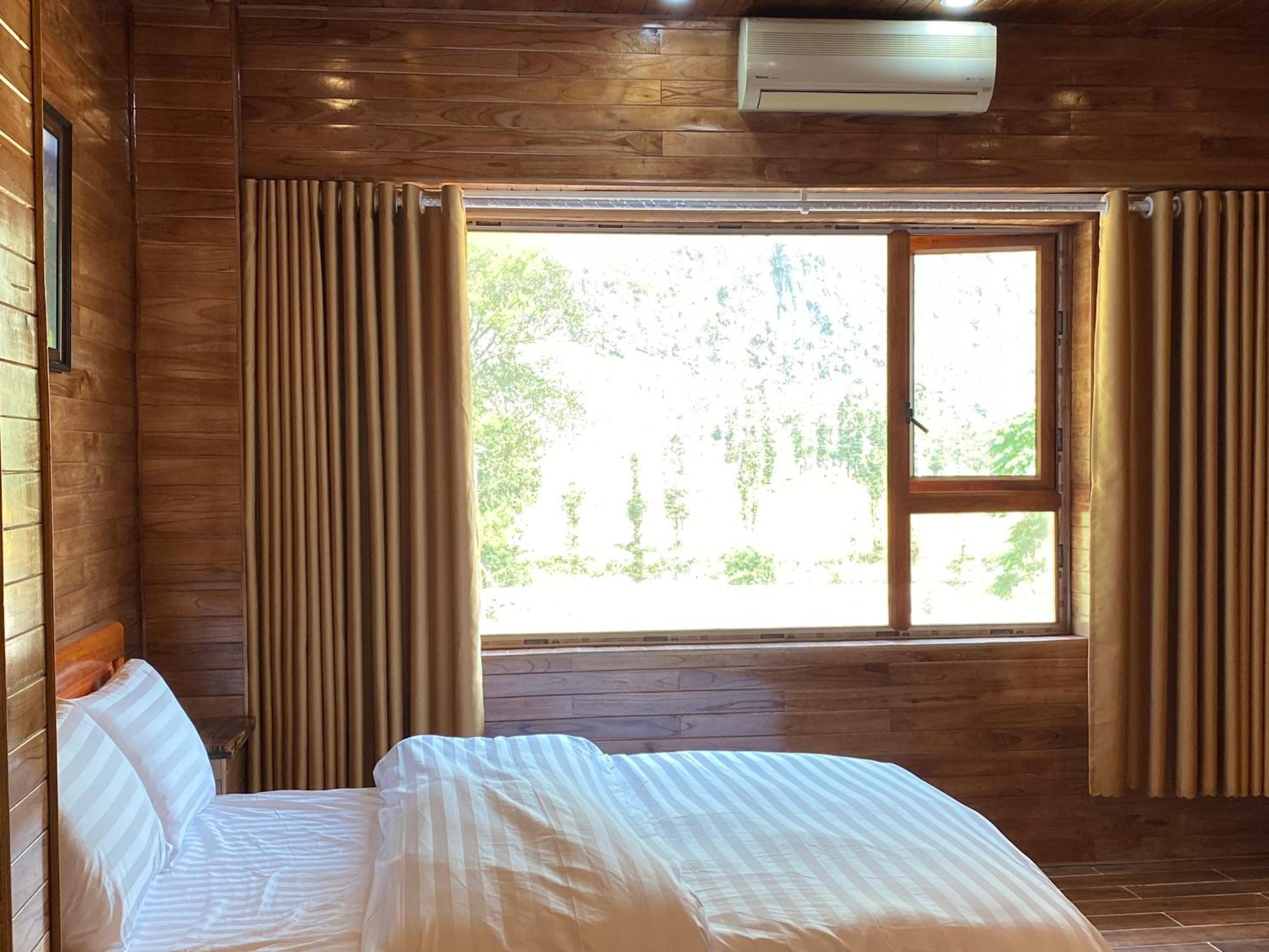 Cao Nguyen Da Homestay Meo Vac Esterno foto