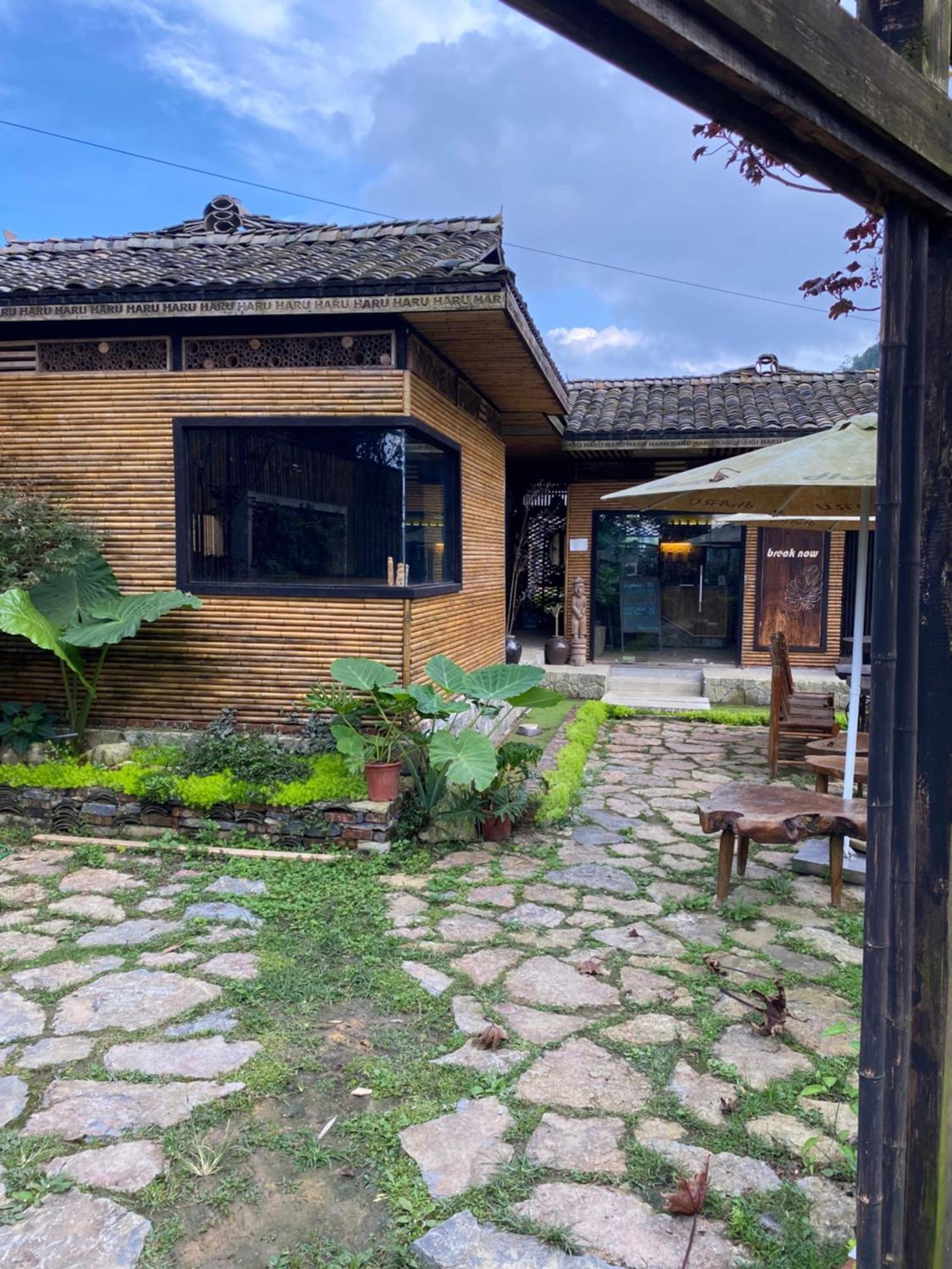 Cao Nguyen Da Homestay Meo Vac Esterno foto