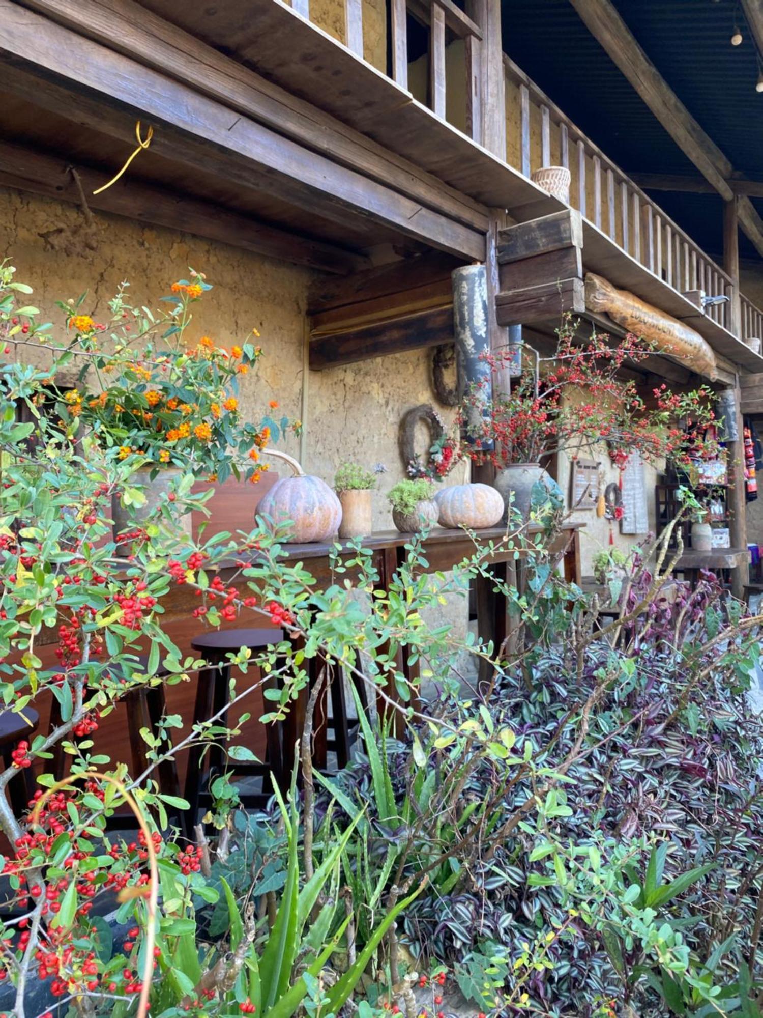 Cao Nguyen Da Homestay Meo Vac Esterno foto