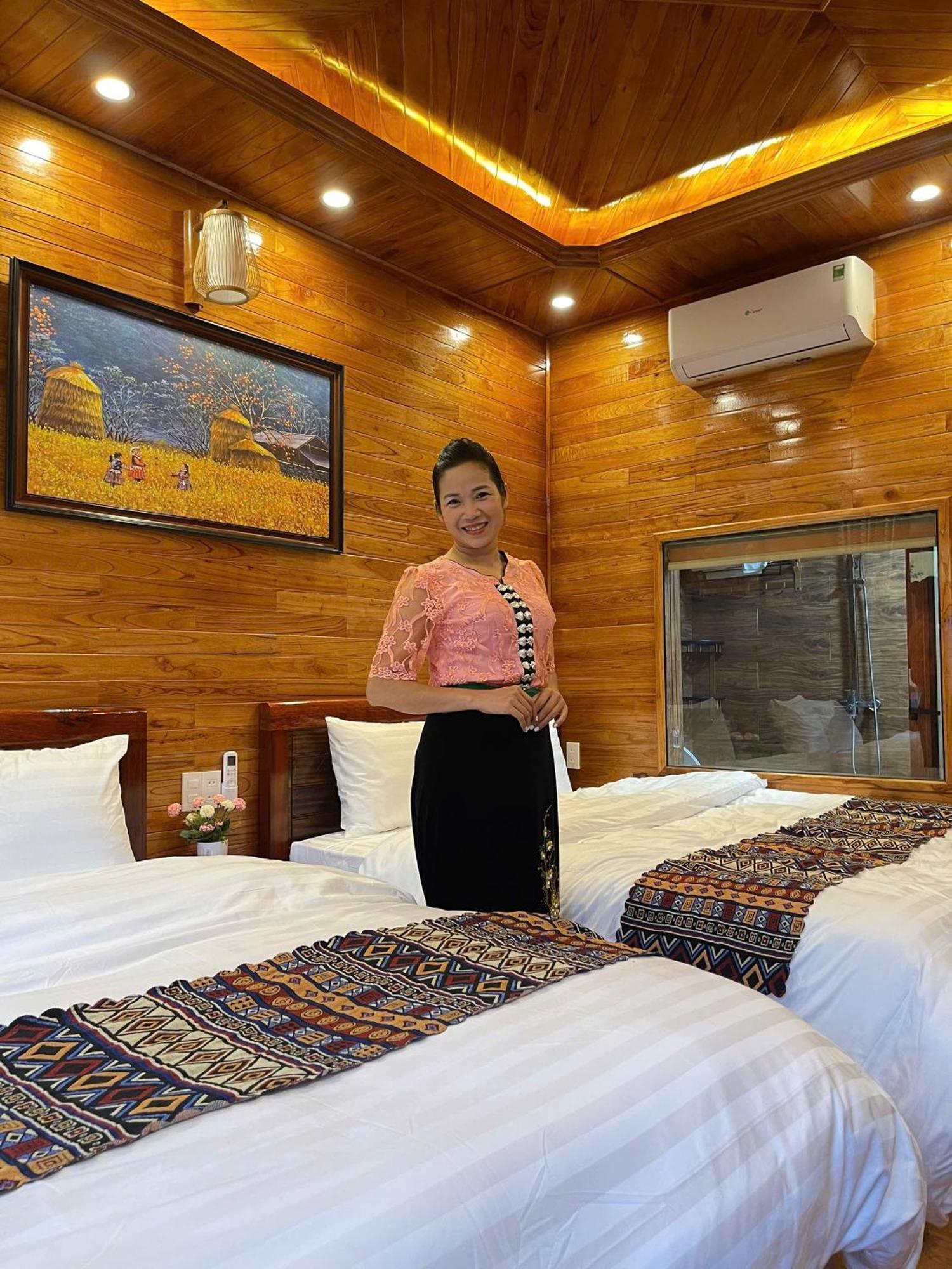 Cao Nguyen Da Homestay Meo Vac Esterno foto